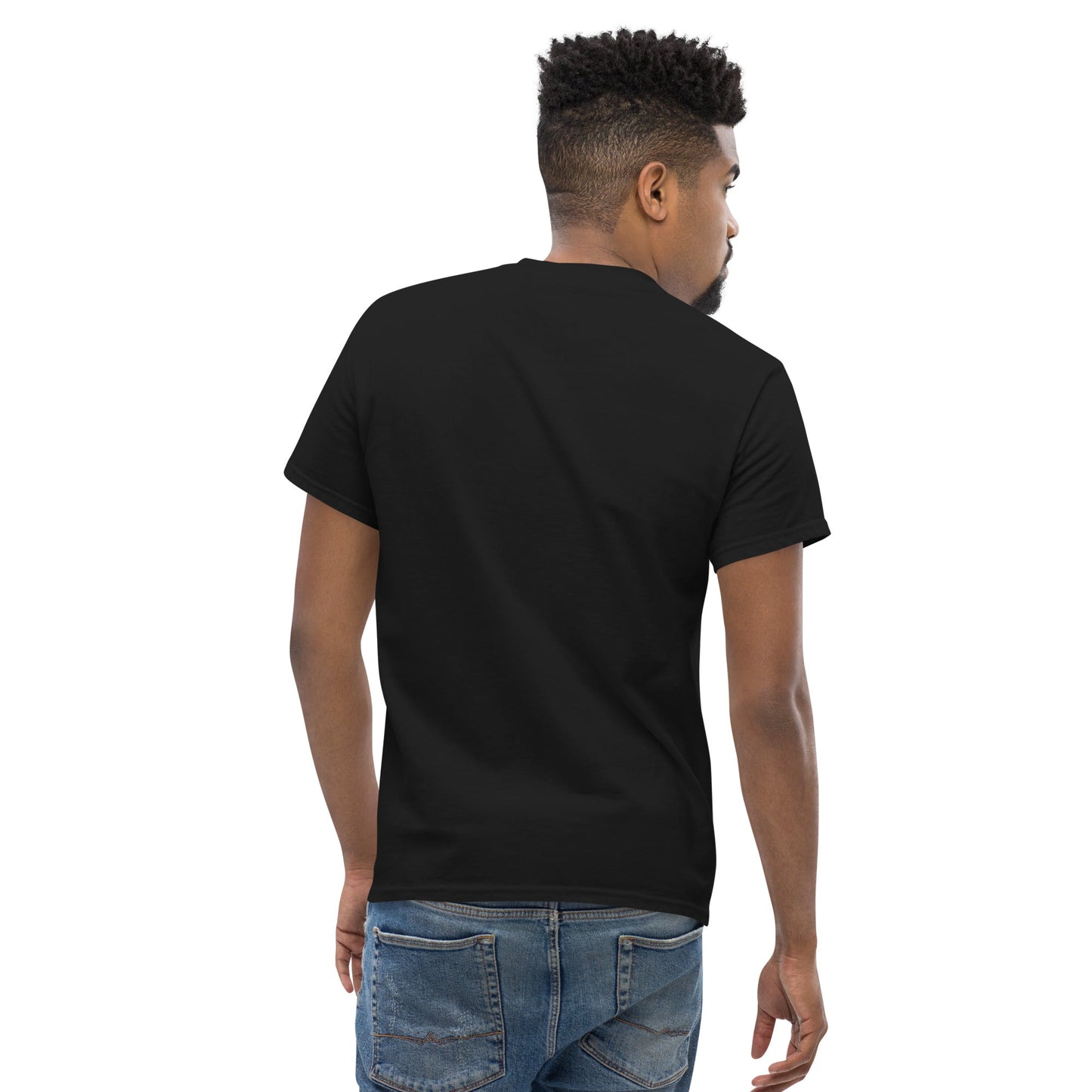 Schwarzes T-Shirt mit einem farbenfrohen, künstlerischen Wolfmotiv und Kopfhörern. Perfekt für Streetwear-Looks und lässigen Stil