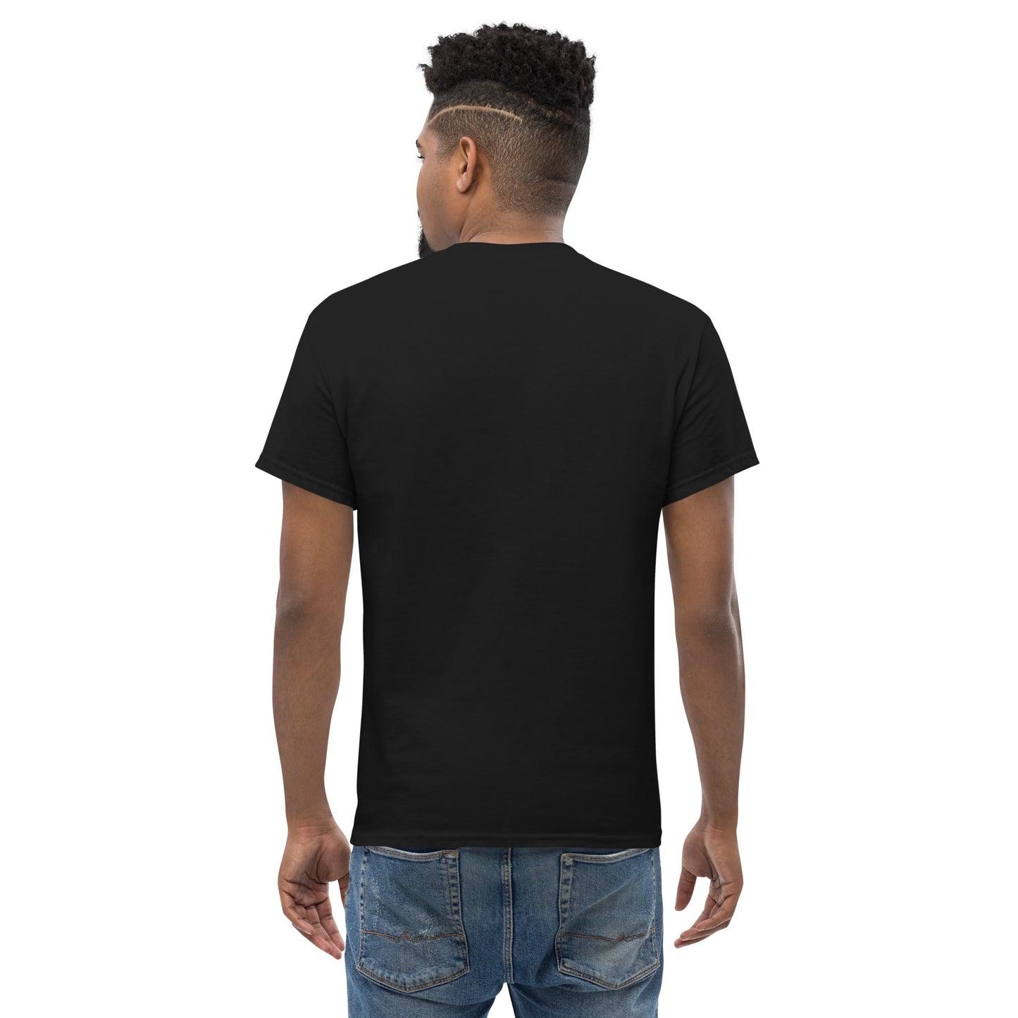 Schwarzes T-Shirt mit einem farbenfrohen, künstlerischen Wolfmotiv und Kopfhörern. Perfekt für Streetwear-Looks und lässigen Stil